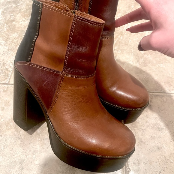 Steve Madden Shoes - Steve Madden Brown Patchwork Platform Booties, SZ 7